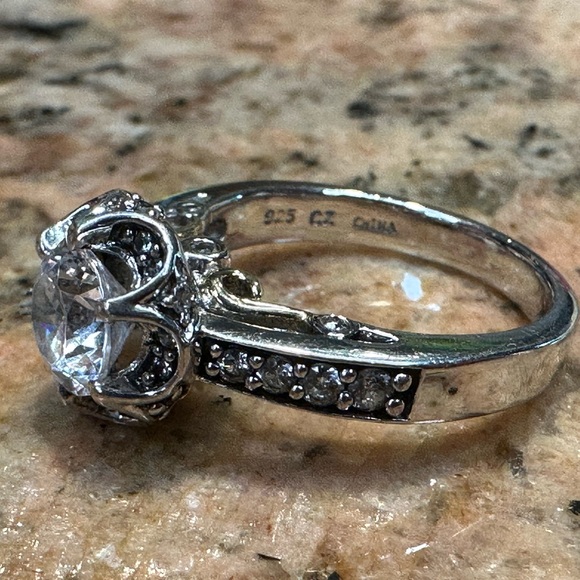 CZ ring by Verragii - Picture 6 of 10